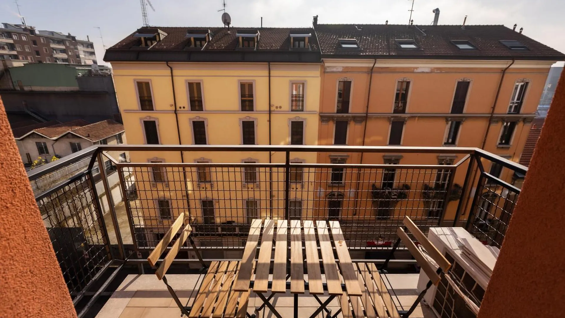 Daire Modern 2 Bedrooms Tortona Via Savona - Mirable Pm Milano İtalya
