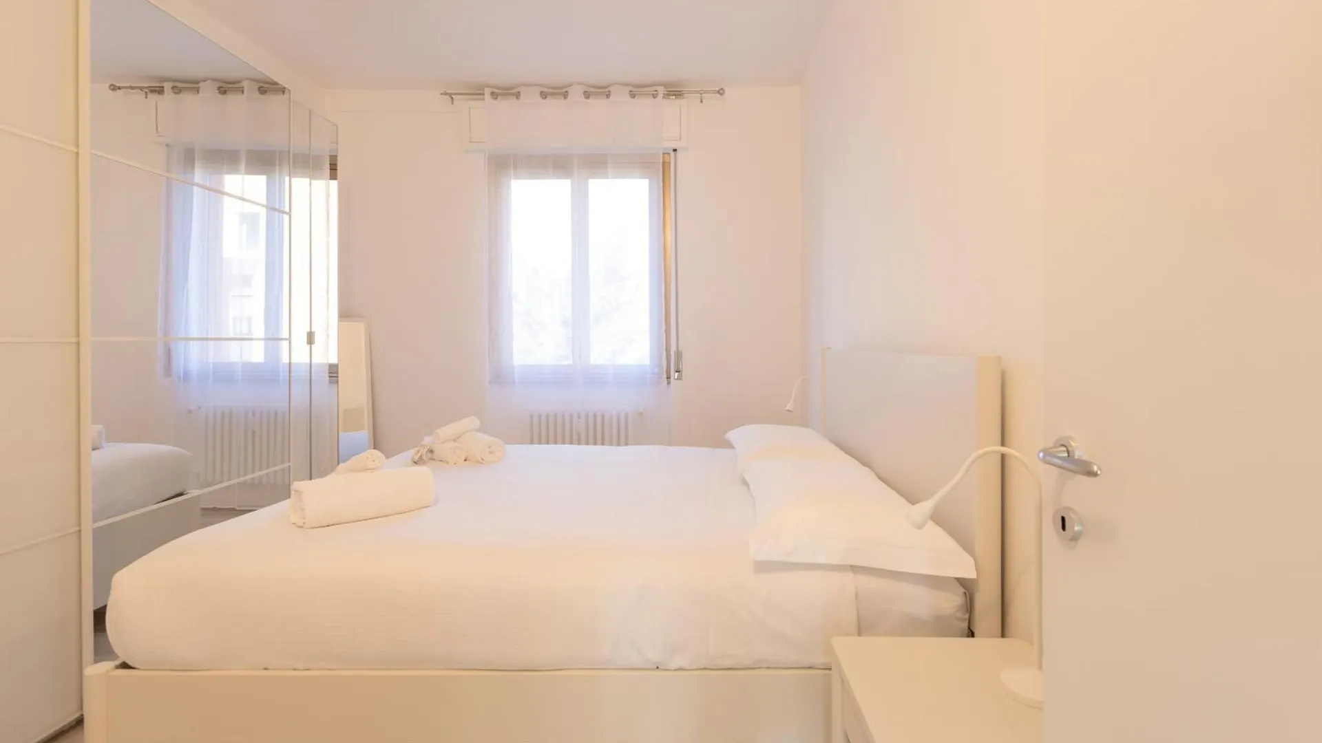Modern 2 Bedrooms Tortona Via Savona - Mirable Pm Milan 0*,